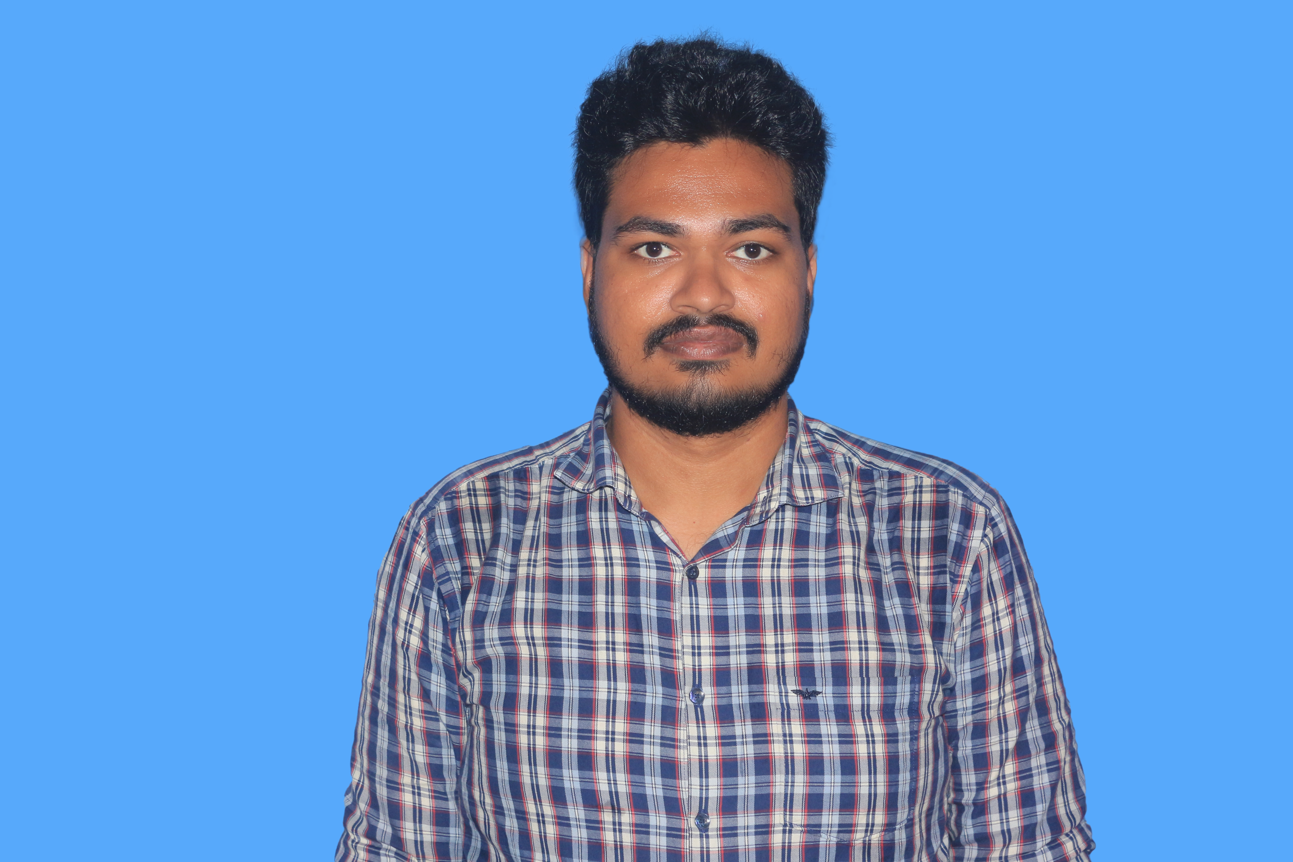 DR. MOHANKUMAR. R 