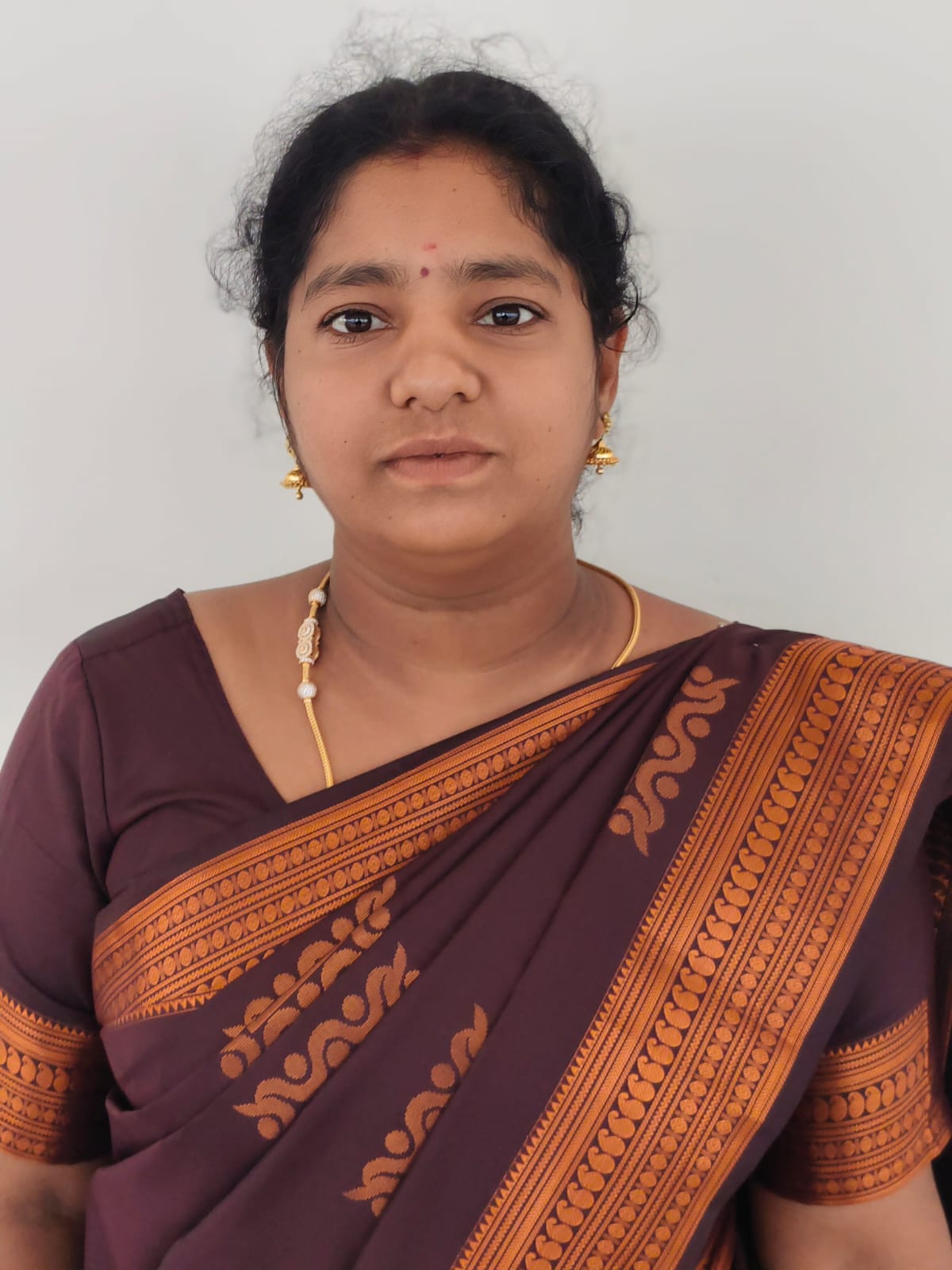 Meenatchi Ammai N